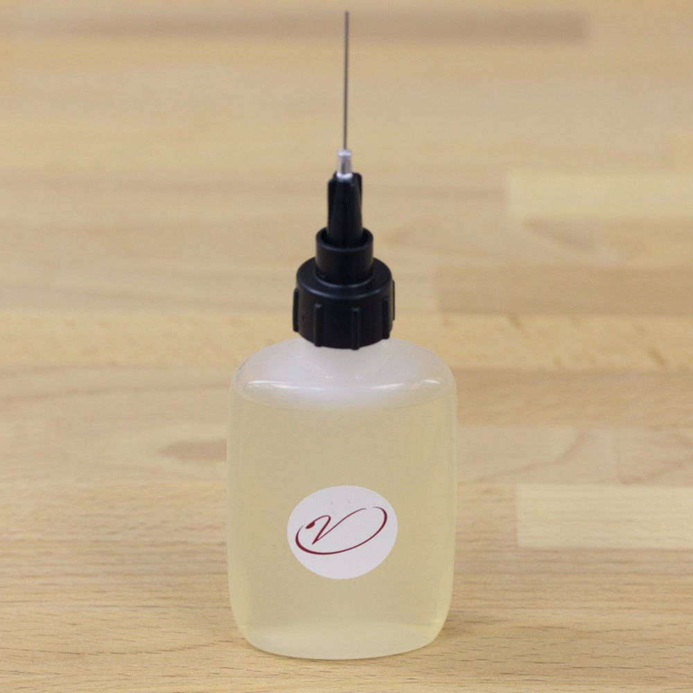 valentino 7 medium bench oil 3/4 oz needle oiler