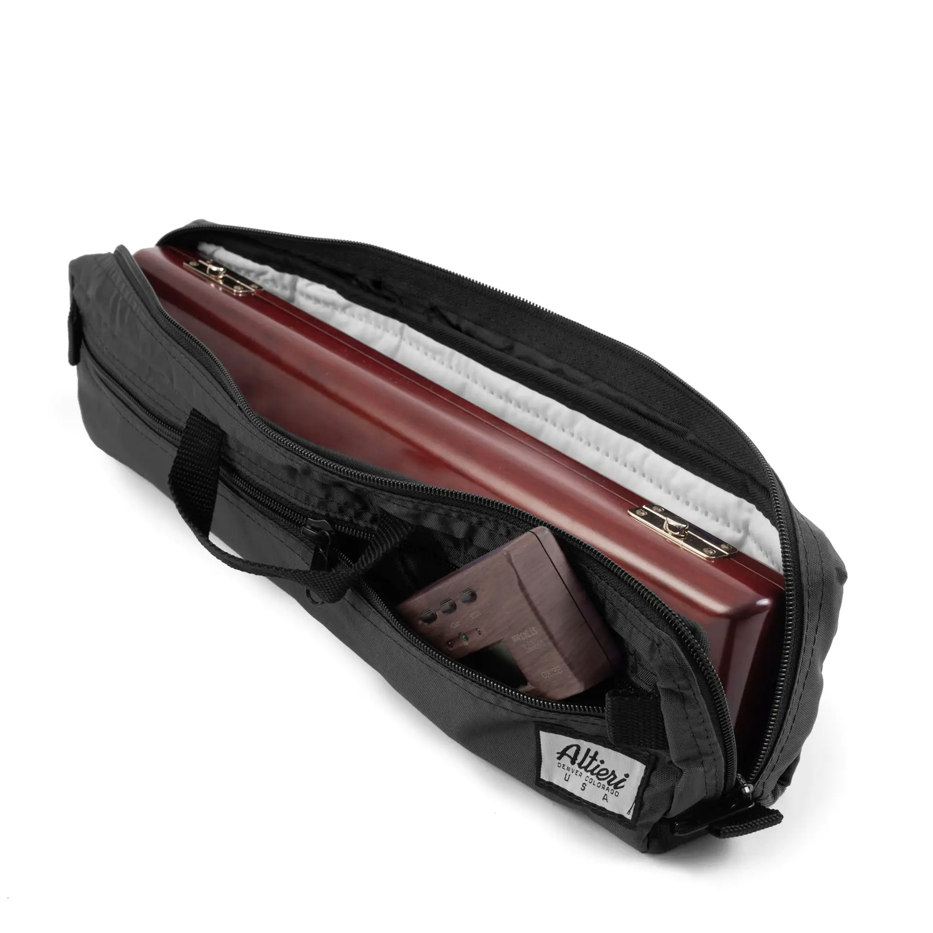 storage - Flute Case with no sections/partitions - Music: Practice & Theory  Stack Exchange