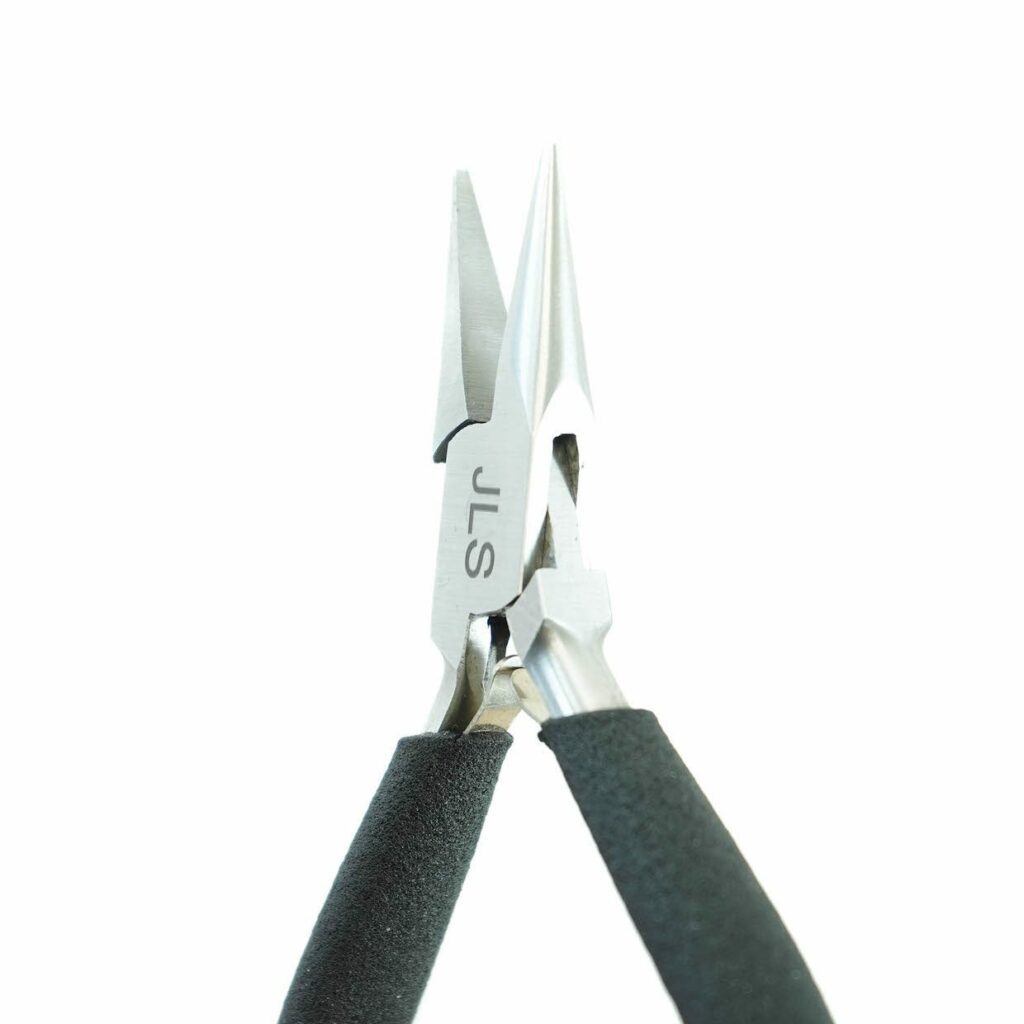 Small Chain Nose Pliers 252047 3